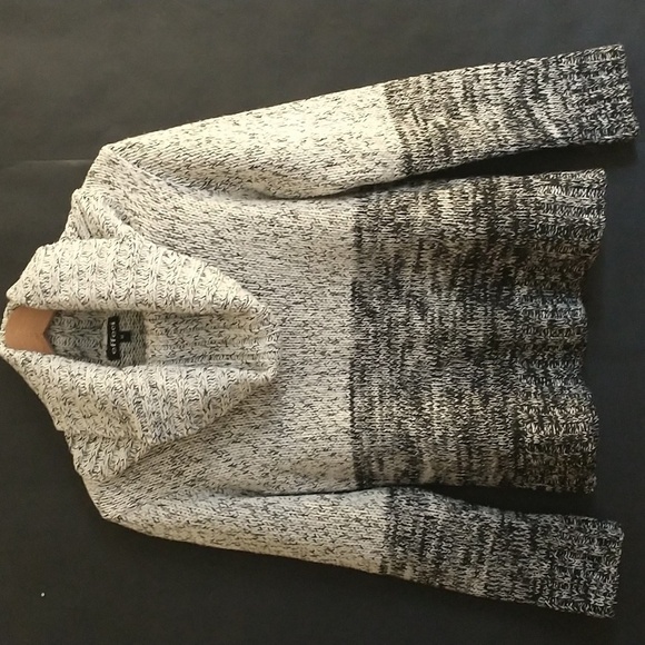 Effeci Oversized Turtleneck Striped Juliette Sleeve Sweater - Picture 2 of 12